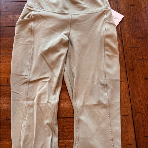 Lululemon Align High-Rise Leggings w/ Pockets – Desert Tan – Size 4 – NWT - Picture 3 of 3